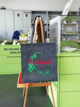 Tasche aus Filz mit Motivdruck