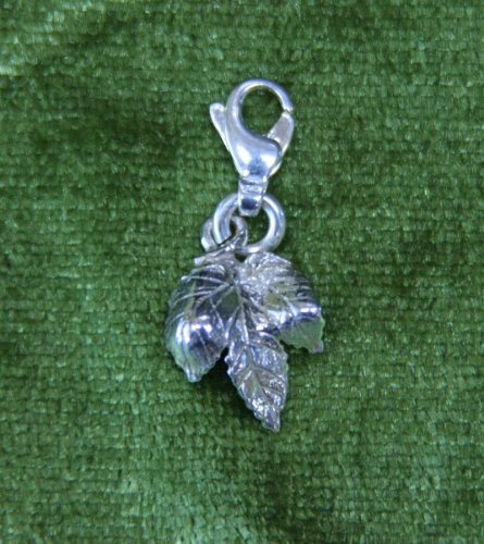 Hopfenblatt-Anhänger silber  15 mm