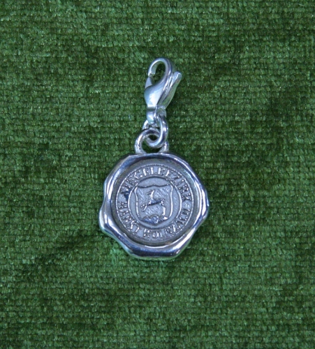silver seal pendant (15 mm)